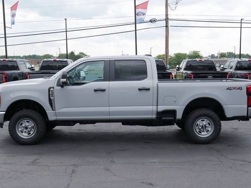 New 2025 Ford F350 XL w/ 360-Degree Camera Package image 7