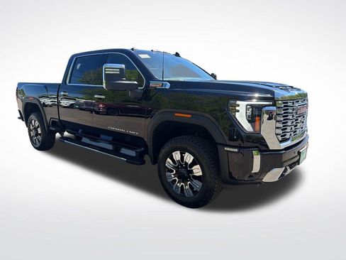 New 2026 GMC Sierra 2500 Denali w/ Denali Reserve Package AWD/4WD image 7