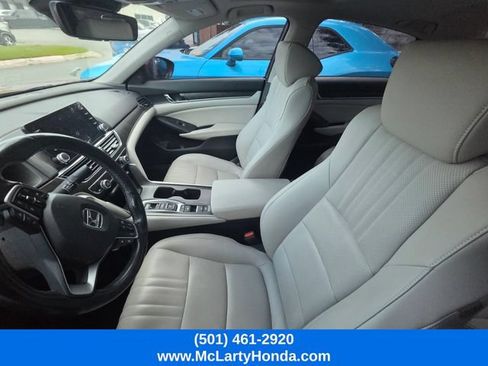 Used 2021 Honda Accord Touring image 9