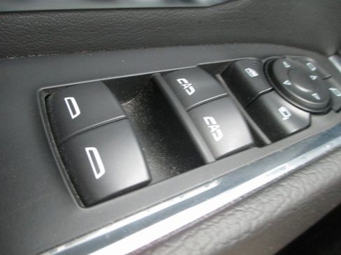 Certified 2023 GMC Sierra 1500 Denali image 29