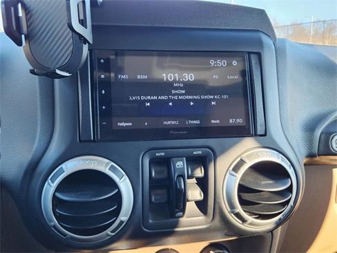 Used 2017 Jeep Wrangler Unlimited Sahara w/ Dual Top Group image 11