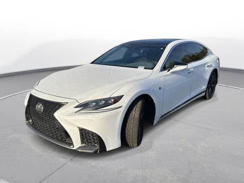 Used 2018 Lexus LS 500 F Sport w/ Accessory Package (Z2) image 2