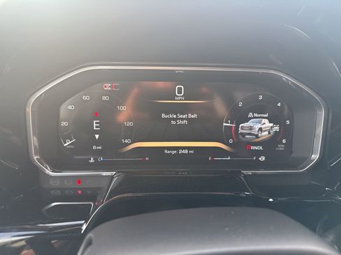 New 2026 GMC Sierra 1500 SLT w/ X31 Off-Road Package AWD/4WD image 11