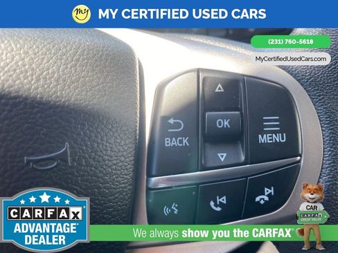 Used 2023 Ford Explorer XLT AWD/4WD image 27