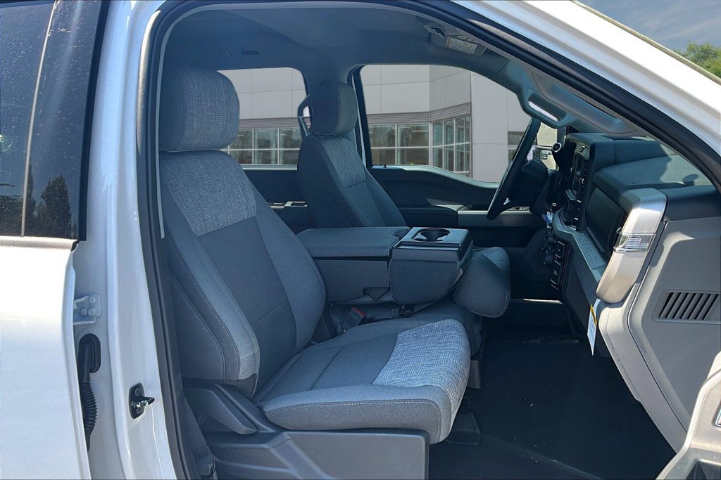 New 2026 Ford F250 XLT w/ 360-Degree Camera Package AWD/4WD image 12