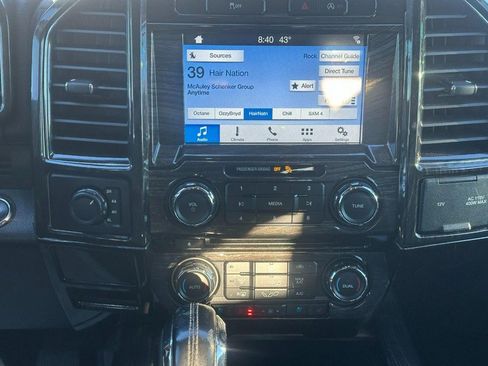 Used 2018 Ford F150 Lariat image 13