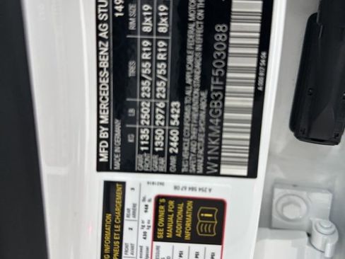 Used 2026 Mercedes-Benz GLC 300 image 33