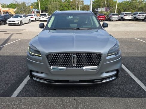 Used 2022 Lincoln Aviator Reserve w/ Equipment Group 201A image 2