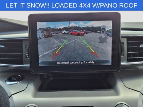 Used 2022 Ford Explorer XLT w/ Equipment Group 202A image 26