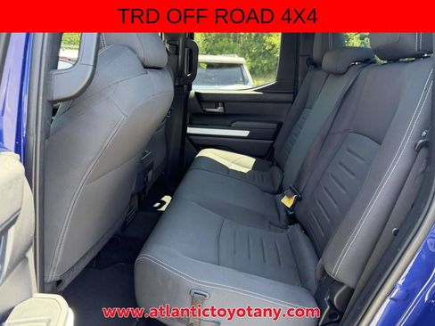 Used 2024 Toyota Tacoma TRD Off-Road AWD/4WD image 18