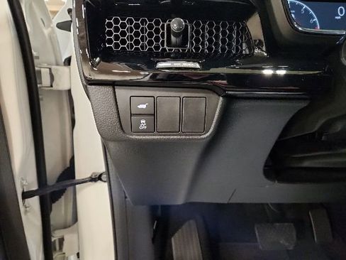 Used 2023 Honda CR-V EX-L image 19