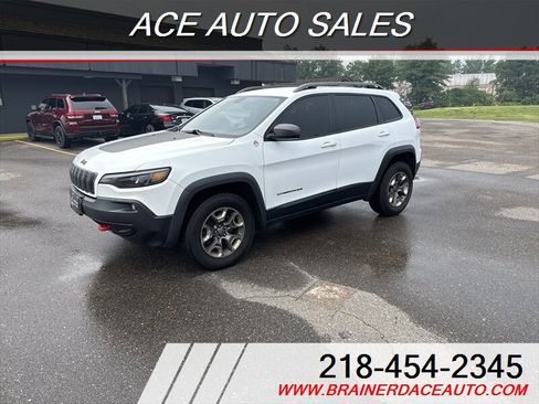 Used 2019 Jeep Cherokee Trailhawk w/ Cold Weather Group image 1