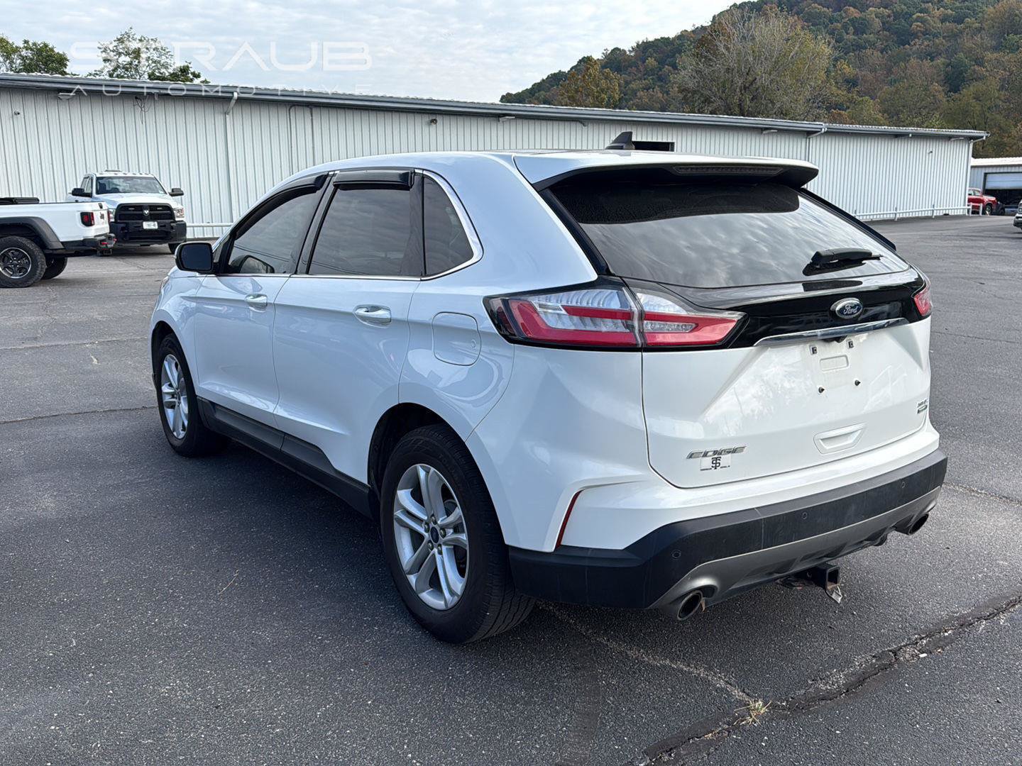 Used 2020 Ford Edge SEL w/ Convenience Package AWD/4WD image 7