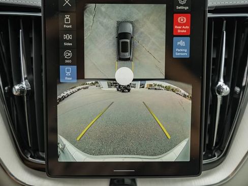 New 2026 Volvo XC60 B5 Ultra w/ Protection Package Premier AWD/4WD image 44