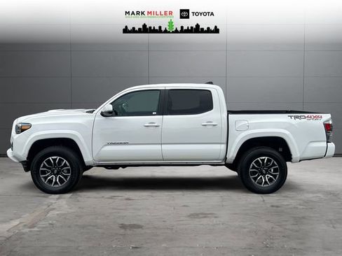 Certified 2023 Toyota Tacoma TRD Sport AWD/4WD image 2
