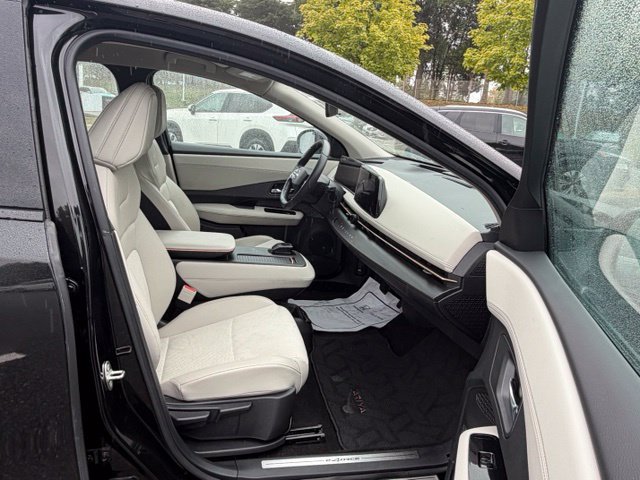 Used 2024 Nissan Ariya AWD image 27