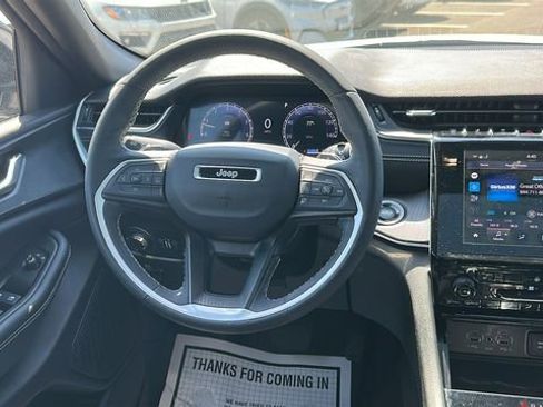 Used 2023 Jeep Grand Cherokee L Laredo AWD/4WD image 24