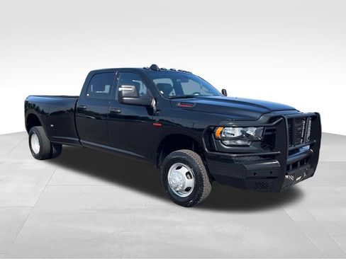 Used 2024 RAM 3500 Tradesman AWD/4WD image 7