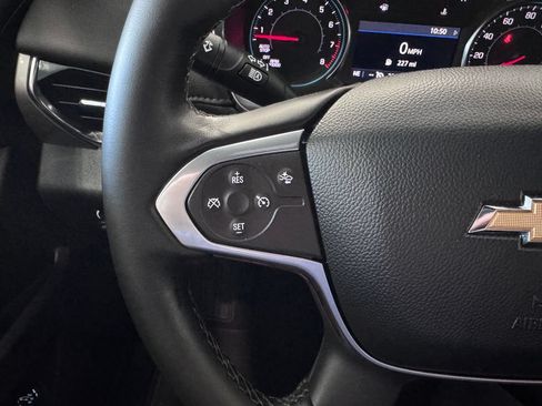 Certified 2023 Chevrolet Traverse LT AWD/4WD image 15