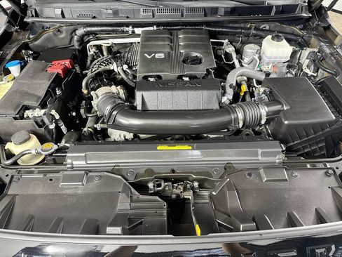 Used 2023 Nissan Frontier SV w/ SV Premium Package AWD/4WD image 35