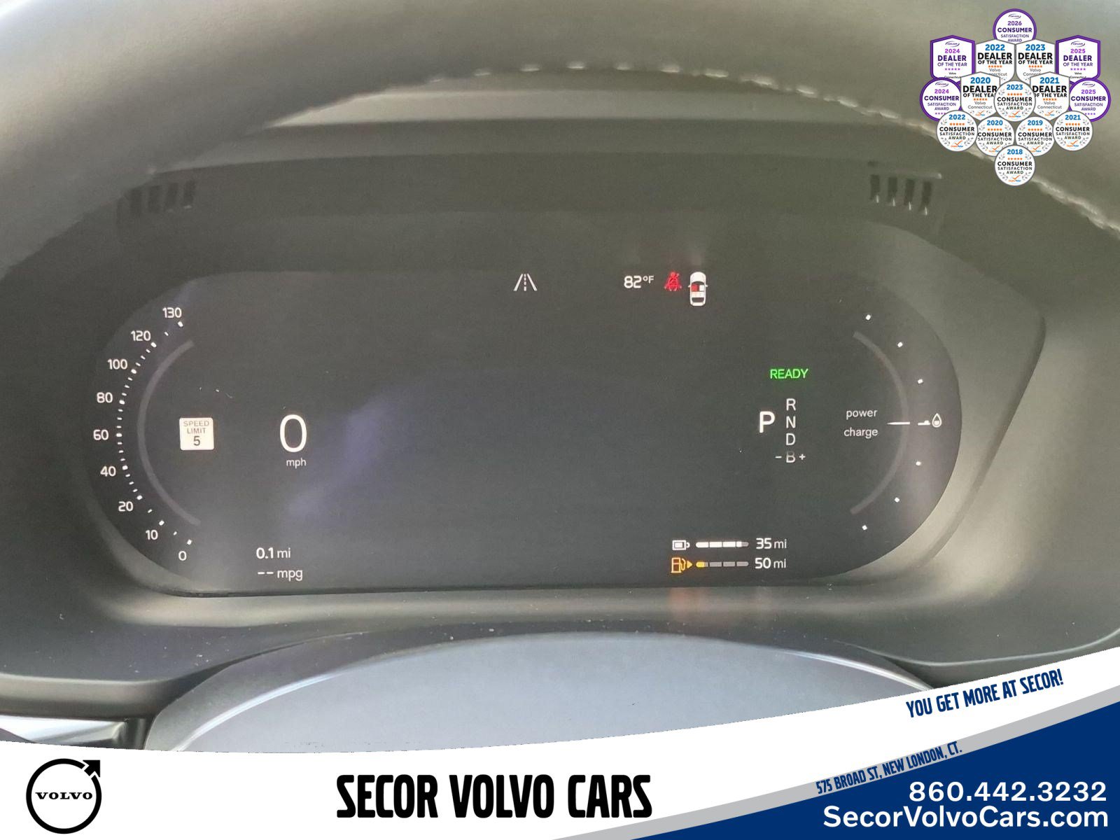 Used 2024 Volvo XC60 T8 Ultimate w/ Protection Package Premier AWD/4WD image 12