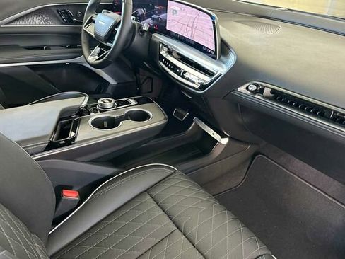 New 2026 Cadillac Lyriq V w/ Exterior Carbon Fiber Package image 16