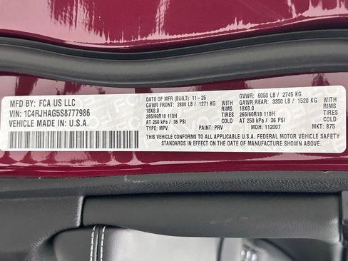 New 2025 Jeep Grand Cherokee Altitude image 23