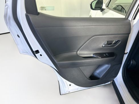 Used 2025 Nissan Kicks S FWD image 26