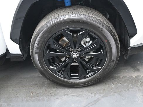 Used 2025 Toyota RAV4 XSE image 37