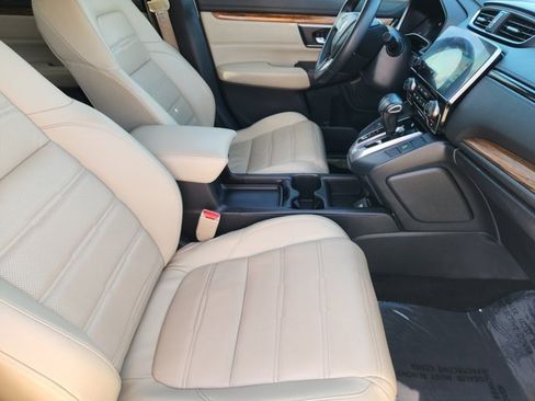 Used 2018 Honda CR-V Touring image 13
