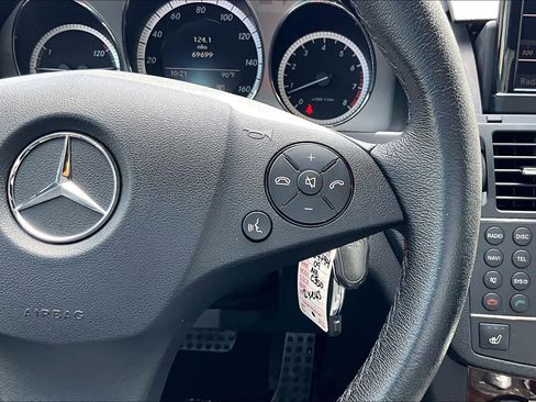 Used 2009 Mercedes-Benz C 350 Sport image 21