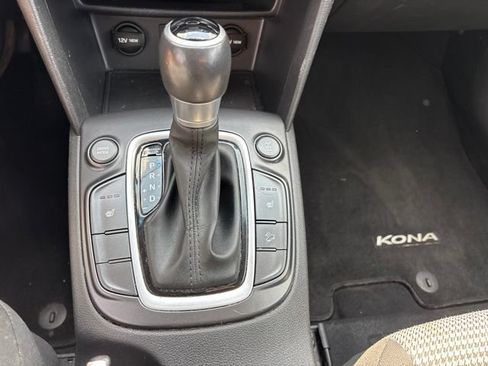 Used 2018 Hyundai Kona SEL AWD/4WD image 15