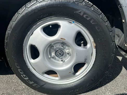 Used 2009 Honda CR-V LX image 9