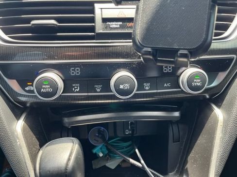 Used 2019 Honda Accord Sport image 17