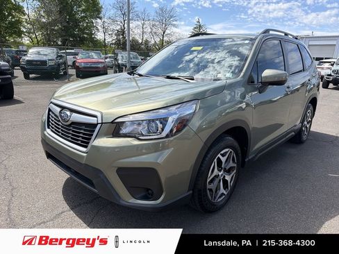 Used 2019 Subaru Forester Premium w/ Popular Package #1 AWD/4WD image 1