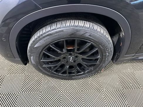 Used 2017 BMW X1 xDrive28i image 10