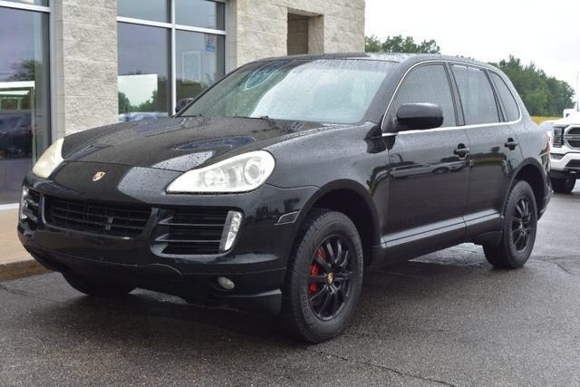 Used 2010 Porsche Cayenne AWD/4WD image 19