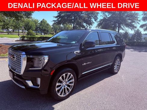 Used 2023 GMC Yukon Denali AWD/4WD image 3