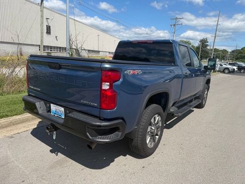 Used 2024 Chevrolet Silverado 2500 Custom w/ Custom Convenience Package AWD/4WD image 3
