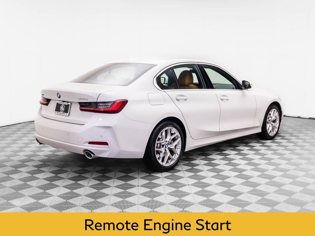 Used 2025 BMW 330i xDrive Sedan w/ M Sport Package AWD/4WD image 5