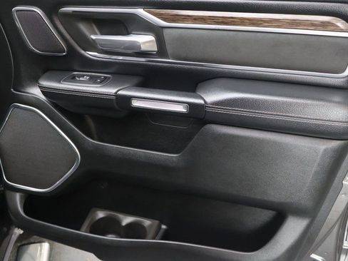 Used 2019 RAM 1500 Laramie image 13