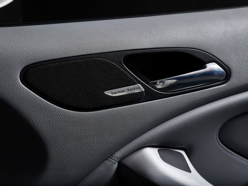 Used 2004 BMW M3 Coupe image 21