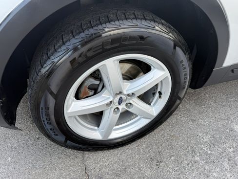 Used 2019 Ford Explorer 4WD image 23