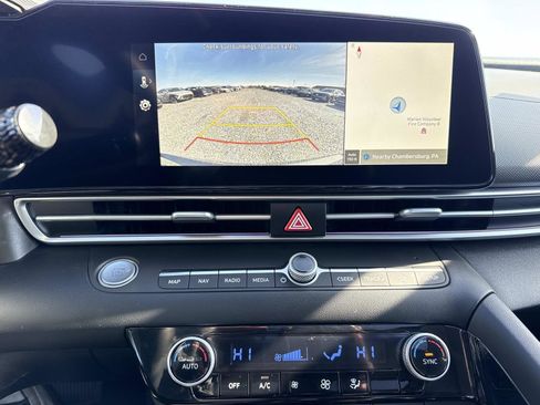 New 2026 Hyundai Elantra Limited image 5