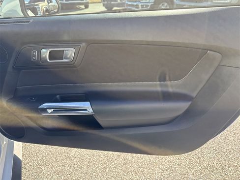 Used 2021 Ford Mustang GT w/ Equipment Group 301A image 17