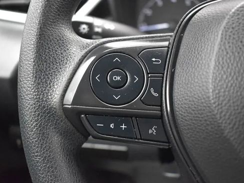 Used 2023 Toyota Corolla LE FWD image 23