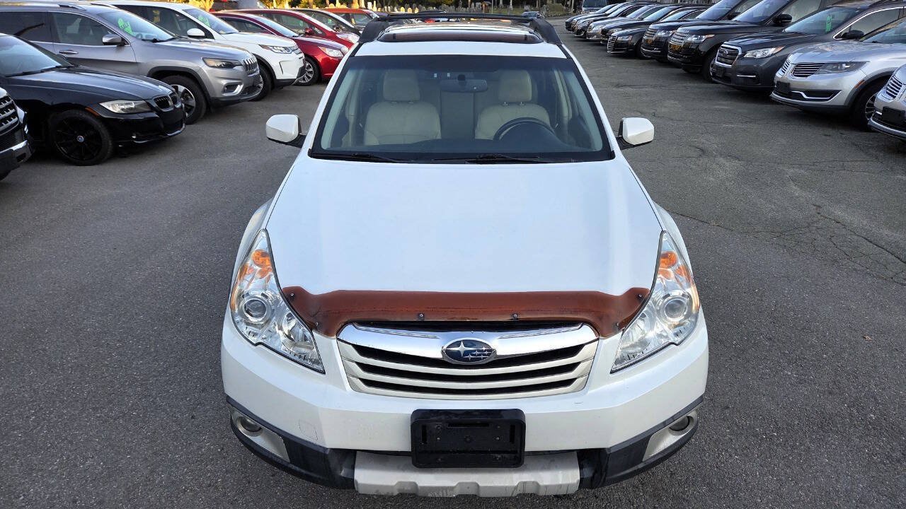 Used 2012 Subaru Outback 2.5i Limited AWD/4WD image 3