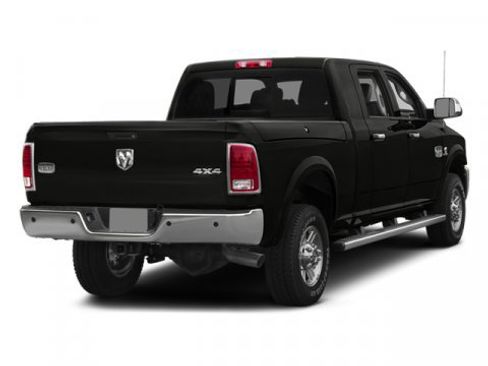 Used 2014 RAM 2500 Laramie w/ Cold Weather Group image 5