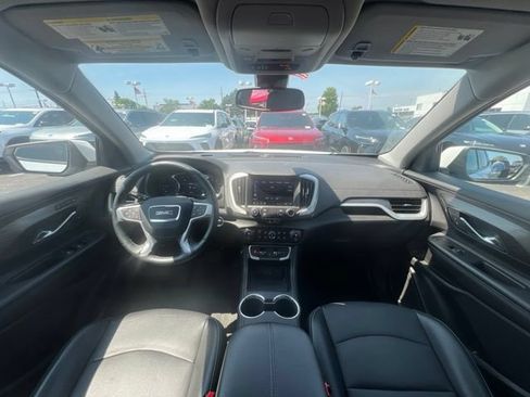 Used 2023 GMC Terrain SLT w/ LPO, Floor Liner Package AWD/4WD image 22