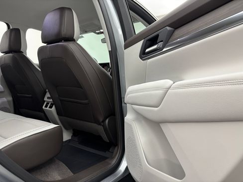 New 2027 GMC Terrain Denali w/ LPO, Floor Liner Package AWD/4WD image 36